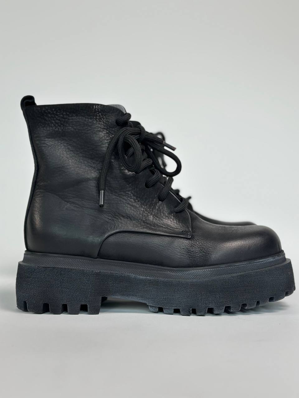 Женская обувь