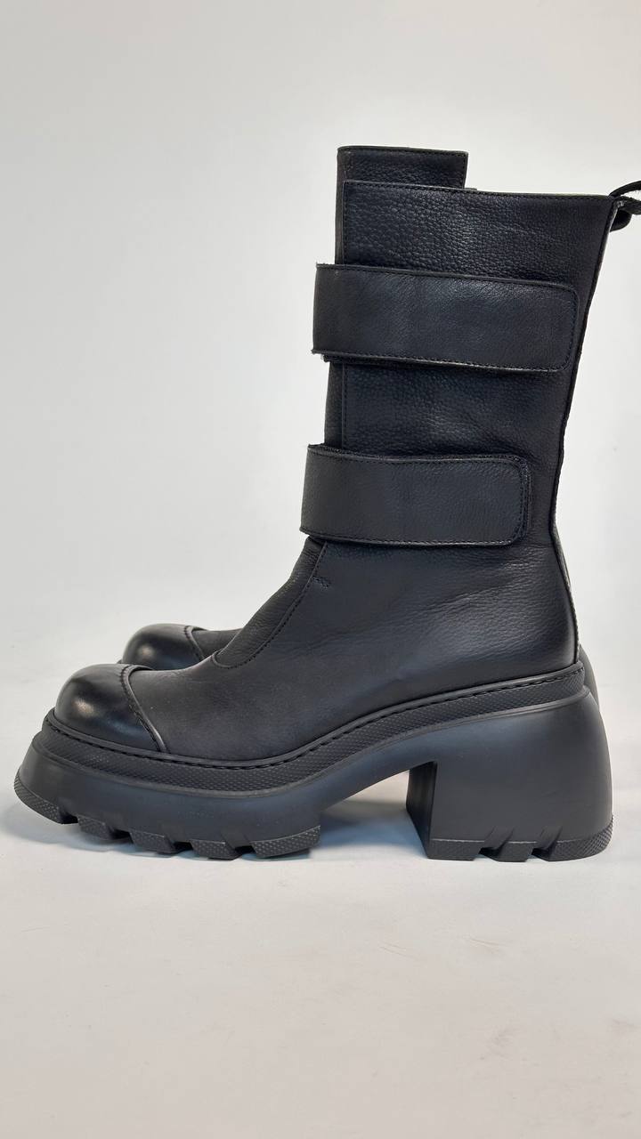 Женская обувь