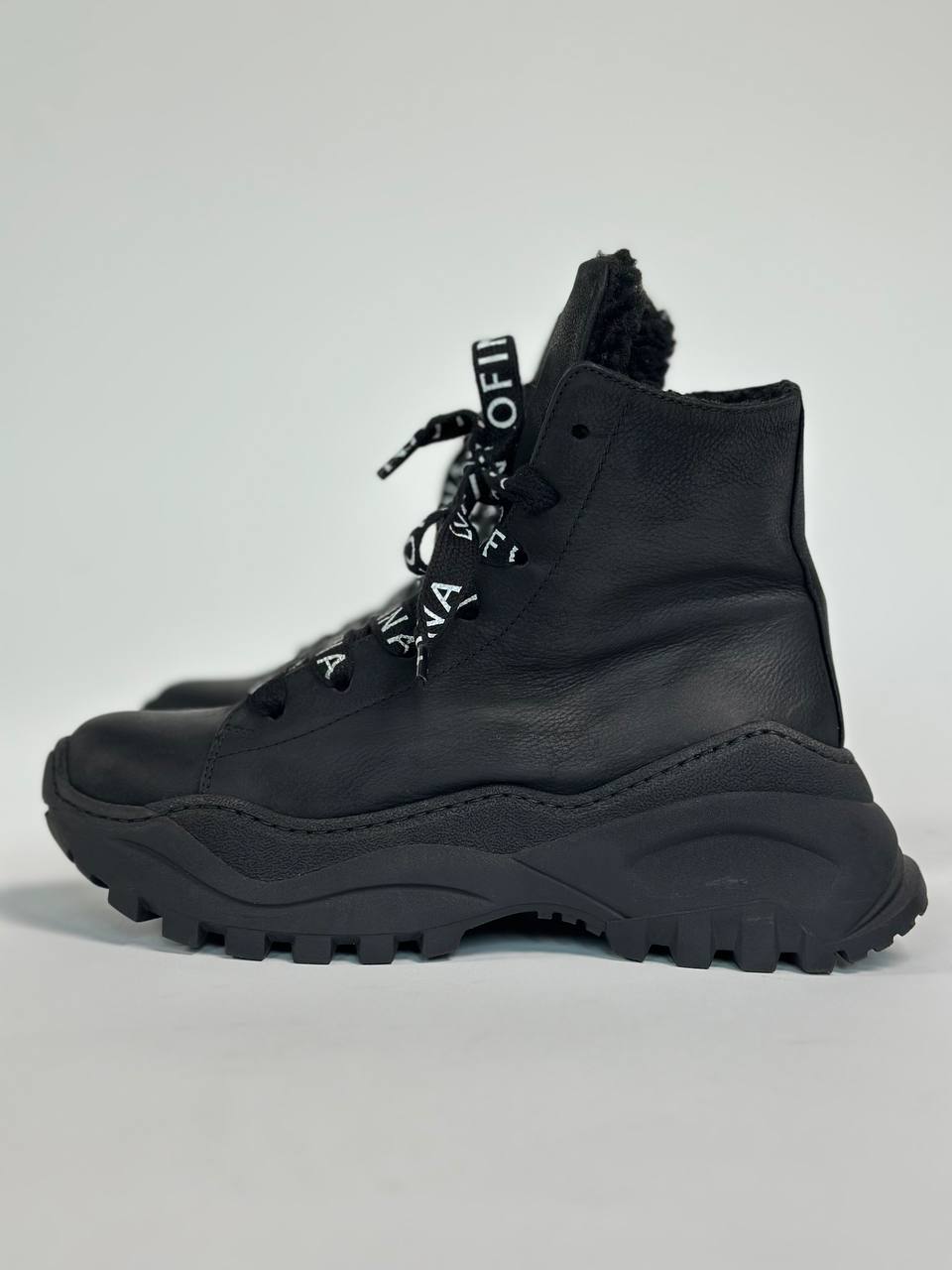 Женская обувь